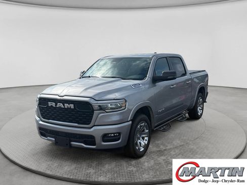 Used 2025 RAM 1500 Big Horn AWD/4WD image 1