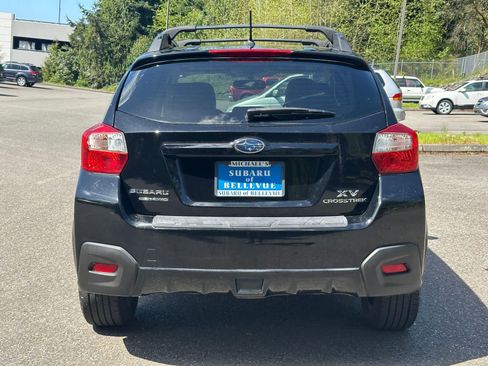 Used 2014 Subaru Crosstrek 2.0i Premium w/ Moonroof Package AWD/4WD image 4