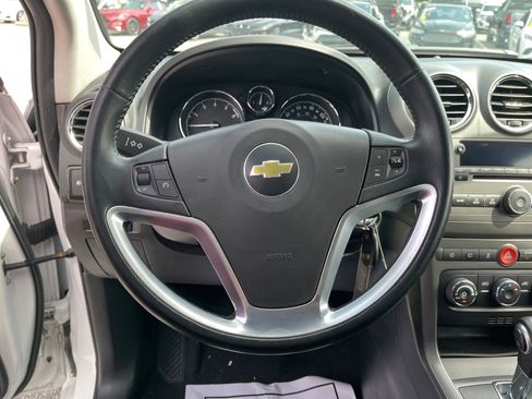 Used 2014 Chevrolet Captiva Sport LT image 16