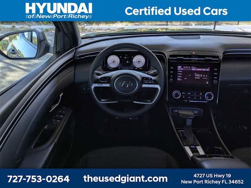 Certified 2022 Hyundai Santa Cruz SEL w/ Activity Package image 16