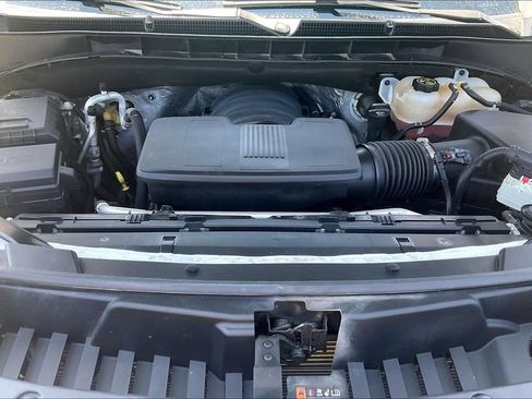 Used 2021 GMC Yukon SLT w/ SLT Luxury Package AWD/4WD image 9