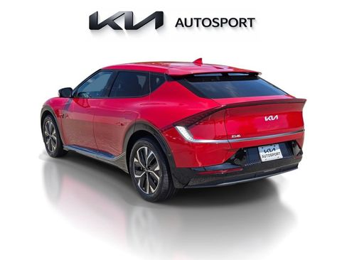 Certified 2022 Kia EV6 Wind RWD image 10