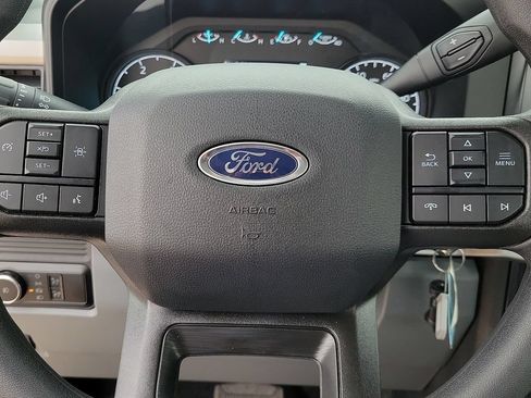 New 2026 Ford F600 4x4 Regular Cab Super Duty w/ XL Chrome Package image 24