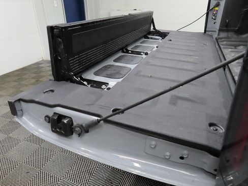 Used 2025 GMC Sierra EV Denali image 44