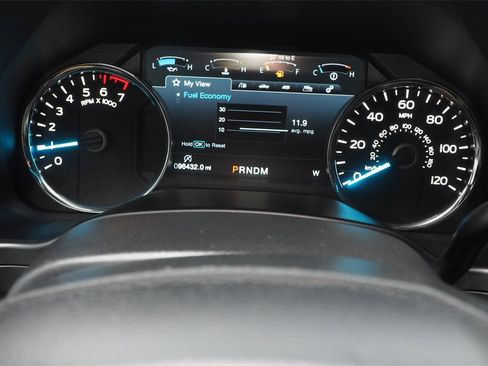 Used 2019 Ford F150 Lariat w/ Equipment Group 501A Mid image 27