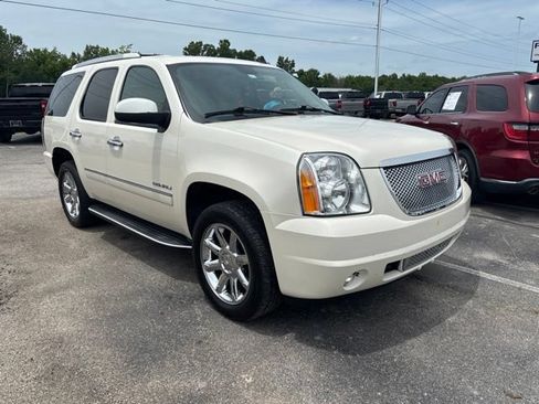 Used 2013 GMC Yukon Denali AWD/4WD image 1