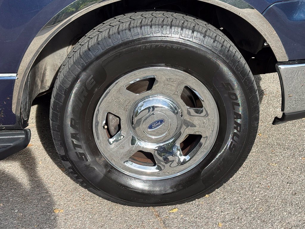 Used 2005 Ford F150 XLT RWD image 5
