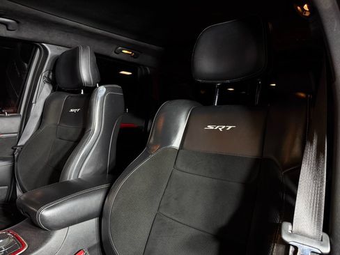 Used 2015 Jeep Grand Cherokee SRT AWD/4WD image 10