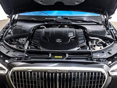 New 2026 Mercedes-Benz Maybach S 580 4MATIC image 11