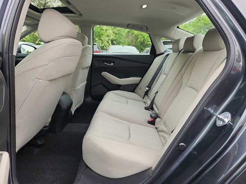 Certified 2023 Honda Accord EX image 10