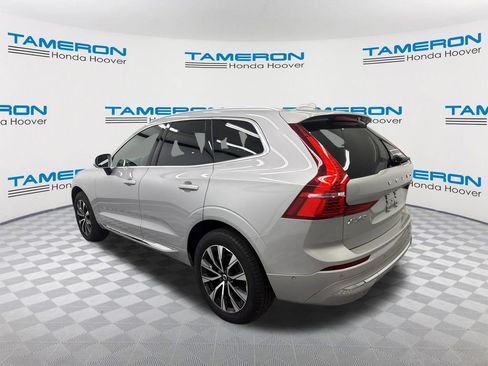 Used 2023 Volvo XC60 B5 Plus FWD image 3