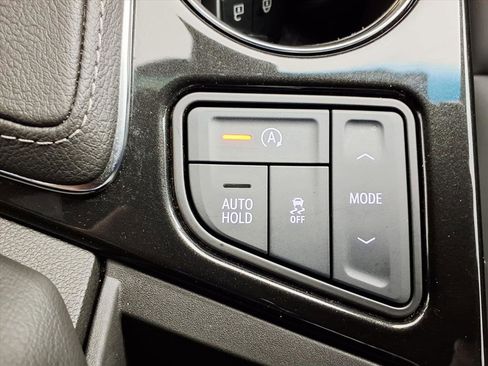 Certified 2023 Cadillac CT4 Luxury image 22