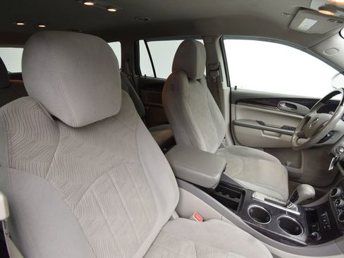 Used 2017 Buick Enclave Convenience image 14