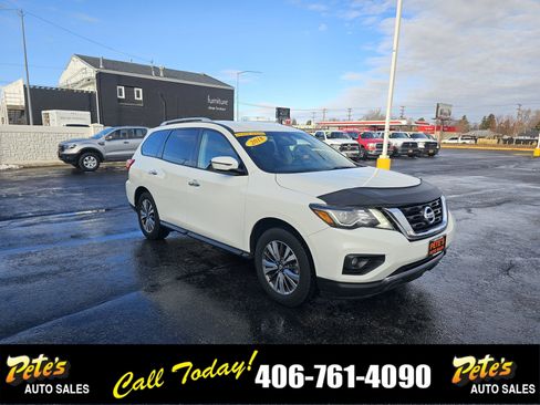 Used 2018 Nissan Pathfinder SV image 6