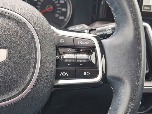 Certified 2023 Kia Sorento S w/ Panoramic Sunroof Package AWD/4WD image 10