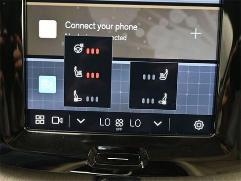 Used 2024 Volvo XC60 B5 Ultimate w/ Protection Package Premier image 23