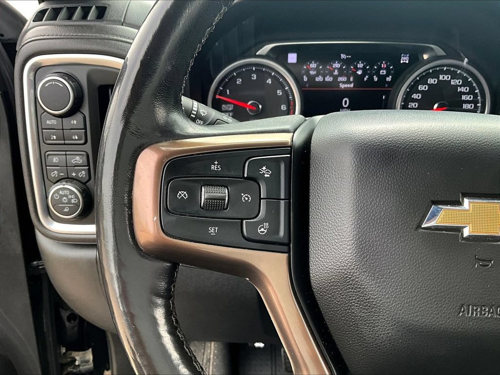 Used 2019 Chevrolet Silverado 1500 High Country w/ Technology Package AWD/4WD image 14