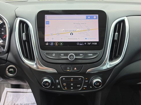 Used 2022 Chevrolet Equinox LT FWD image 28