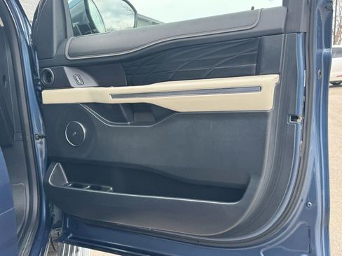 Used 2018 Ford Expedition Platinum image 53