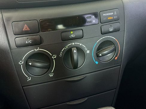 Used 2005 Toyota Corolla S FWD image 14