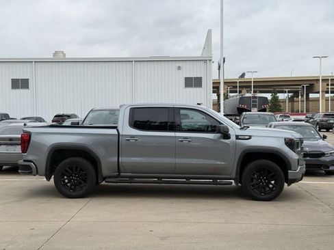 Used 2023 GMC Sierra 1500 Elevation w/ X31 Off-Road Package AWD/4WD image 3