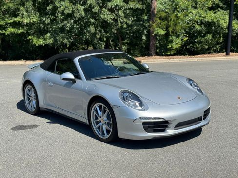 Used 2014 Porsche 911 Carrera 4 AWD/4WD image 18