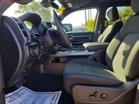 Used 2025 RAM 1500 Big Horn RWD image 9