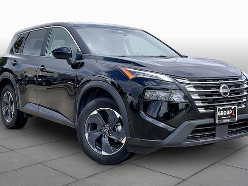 Used 2024 Nissan Rogue SV FWD image 3