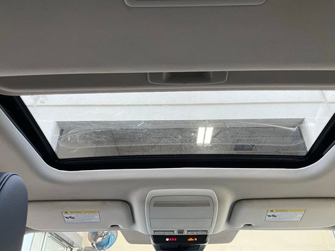 Used 2025 MAZDA CX-70 3.3 Turbo w/ Preferred Package image 19