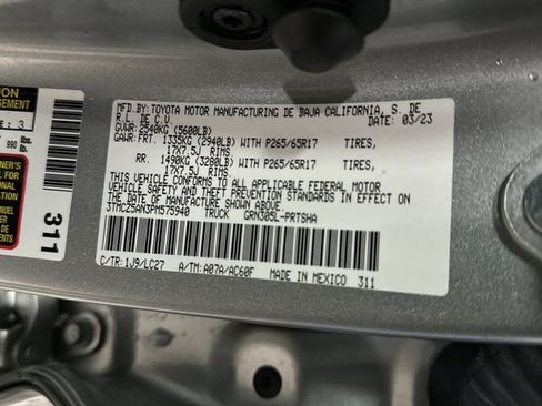 Used 2023 Toyota Tacoma TRD Sport image 41