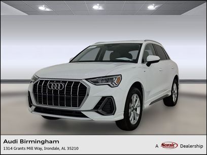 Certified 2025 Audi Q3 2.0T Premium w/ Convenience Package