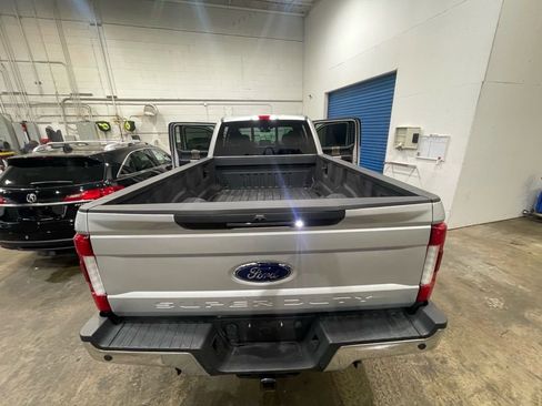 Used 2019 Ford F250 Lariat w/ Lariat Ultimate Package image 5