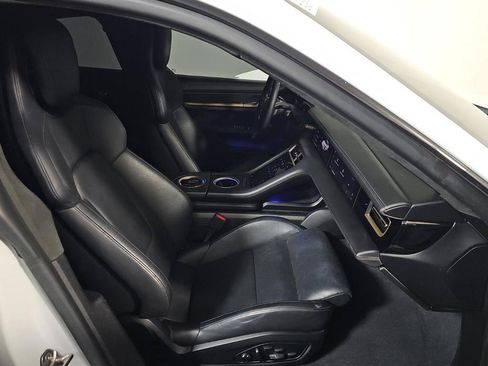 Used 2020 Porsche Taycan Turbo S AWD/4WD image 8