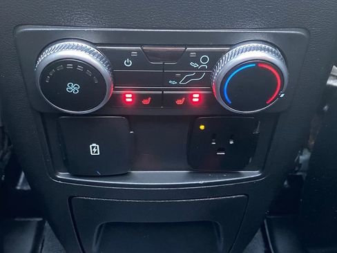 Used 2022 Ford Explorer ST w/ ST Street Pack image 22