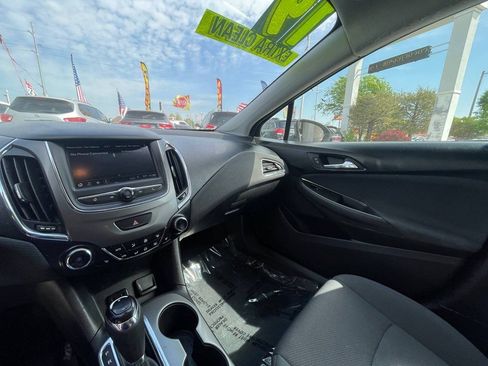 Used 2019 Chevrolet Cruze LT w/ LT Fleet Convenience Package image 25