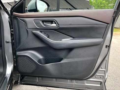 Certified 2023 Nissan Rogue SL w/ SL Premium Package FWD image 23