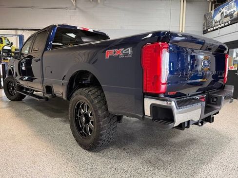 Used 2023 Ford F250 XLT w/ FX4 Off-Road Package AWD/4WD image 4