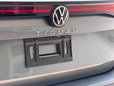 Certified 2026 Volkswagen Tiguan S w/ 18" Wheel Package FWD image 9