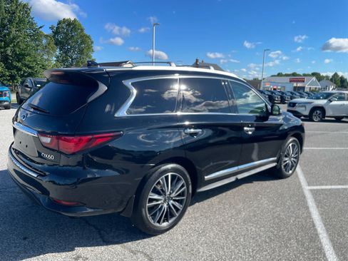 Used 2020 INFINITI QX60 Luxe w/ Sensory Package AWD/4WD image 4