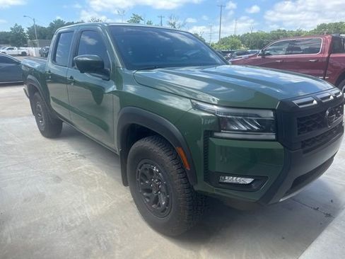 Used 2025 Nissan Frontier PRO-4X w/ Pro Premium Package AWD/4WD image 1
