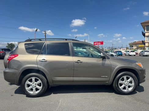 Used 2010 Toyota RAV4 Limited FWD image 11