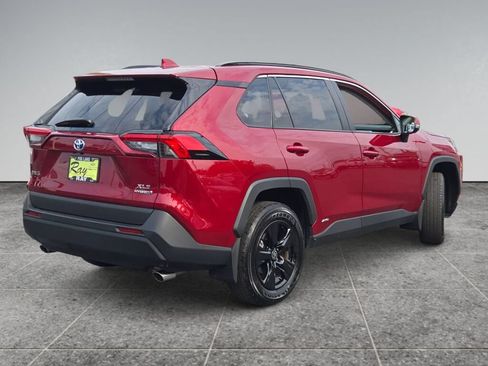 Used 2024 Toyota RAV4 XLE w/ Convenience Package AWD/4WD image 13
