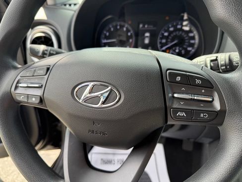 Used 2023 Hyundai Kona SEL w/ Cargo Package AWD/4WD image 27