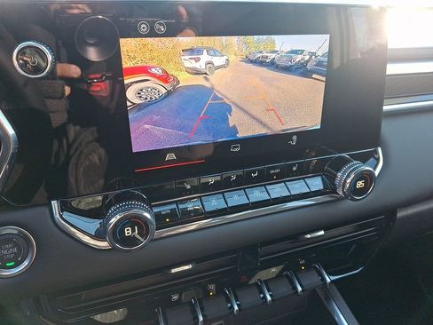 New 2026 GMC Canyon Elevation w/ Convenience Package image 14