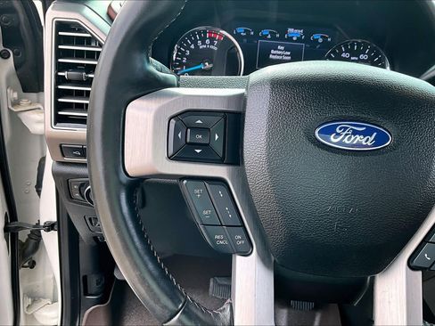 Used 2020 Ford F250 Platinum AWD/4WD image 24