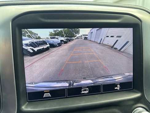 Used 2021 GMC Sierra 1500 SLT image 19