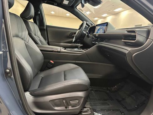 Certified 2026 Toyota Crown AWD/4WD image 27