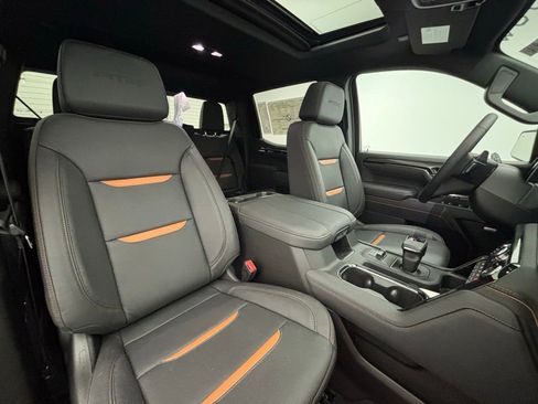 New 2025 GMC Sierra 1500 AT4 w/ AT4 Premium Package image 42