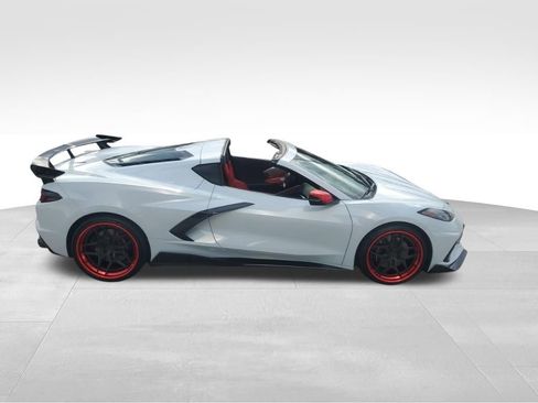 Used 2021 Chevrolet Corvette Stingray Preferred Cpe w/ Z51 Performance Package RWD image 5