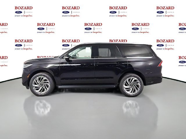 New 2026 Lincoln Navigator Premiere AWD/4WD image 4